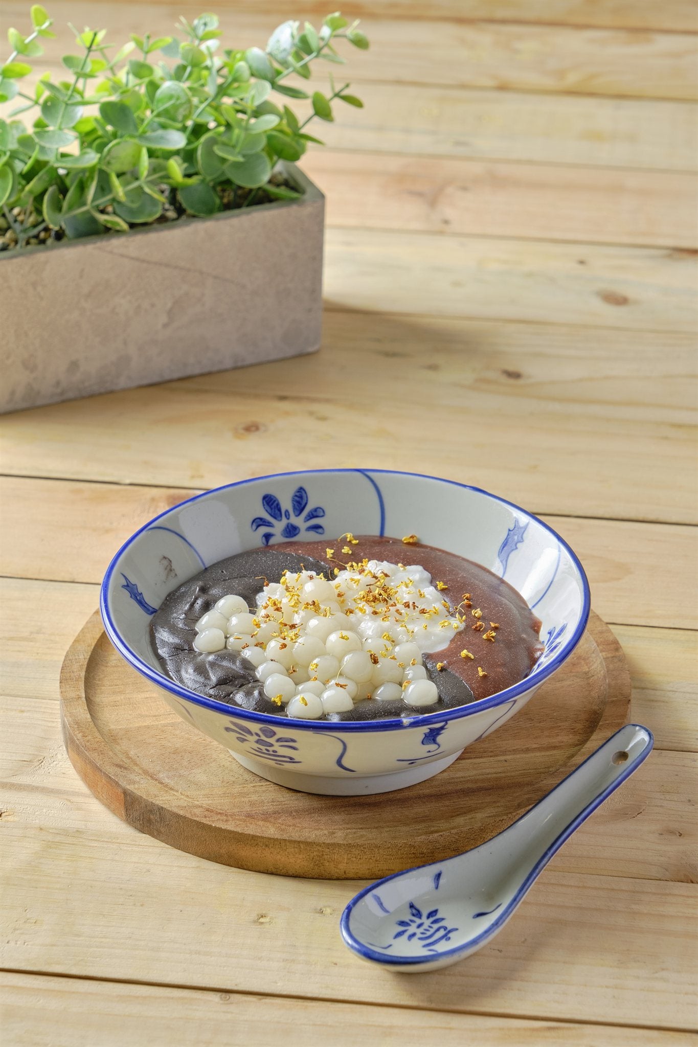 dáo red panda paste — dáo desserts