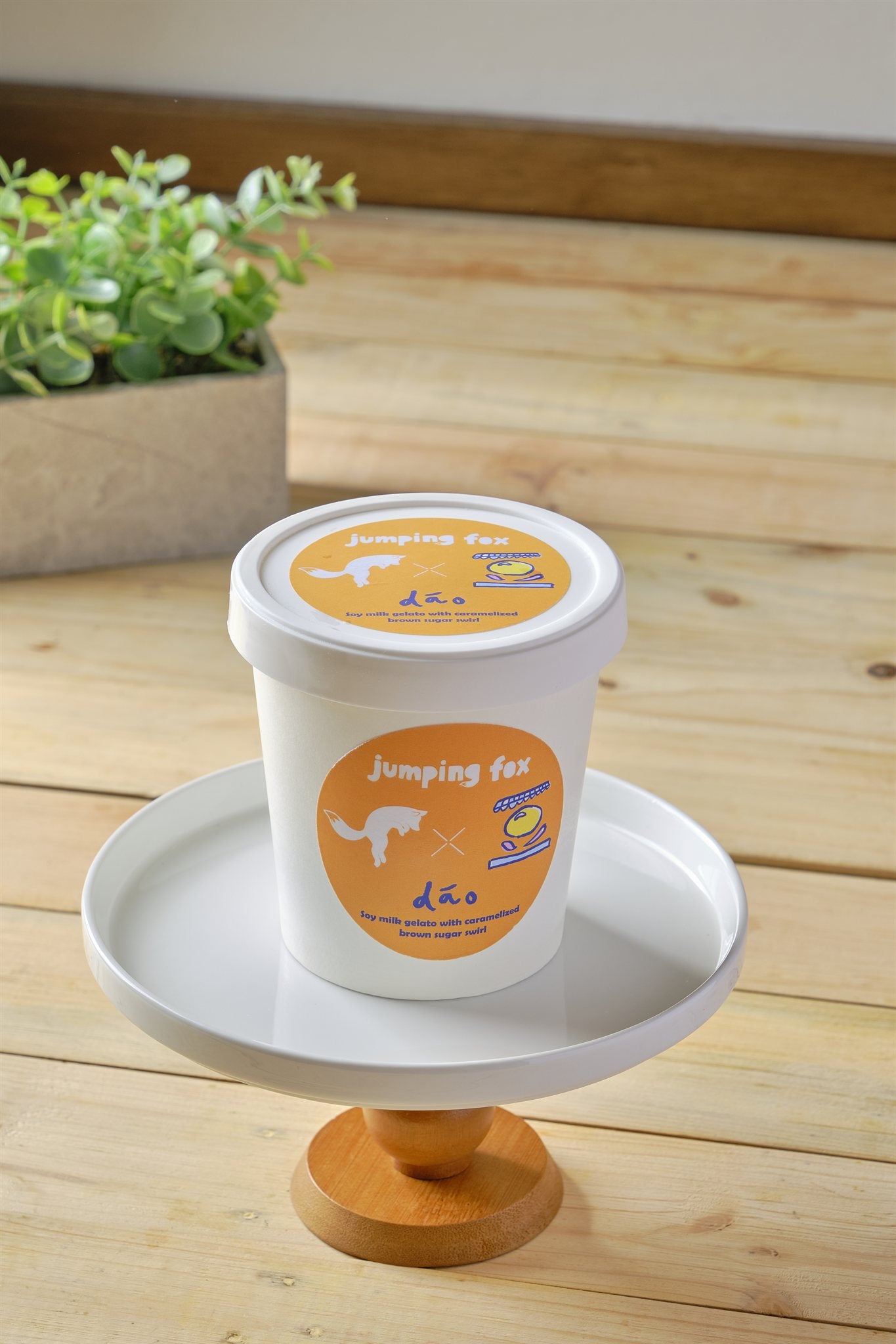 geladáo seasonal flavour — dáo desserts