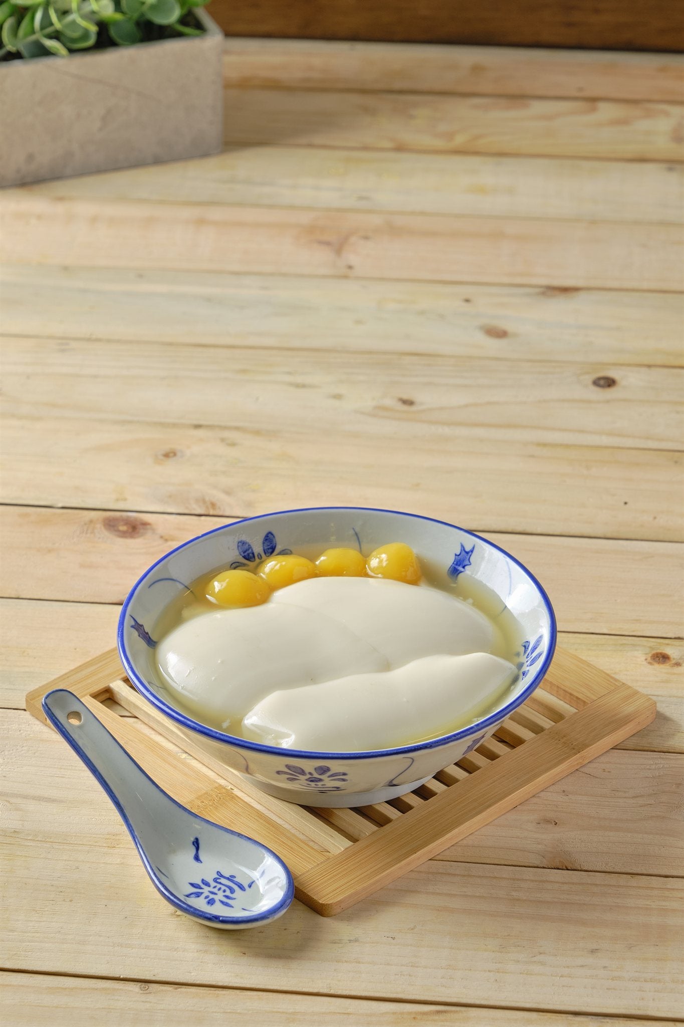 pumpkin tongyuen (4pcs) — dáo desserts
