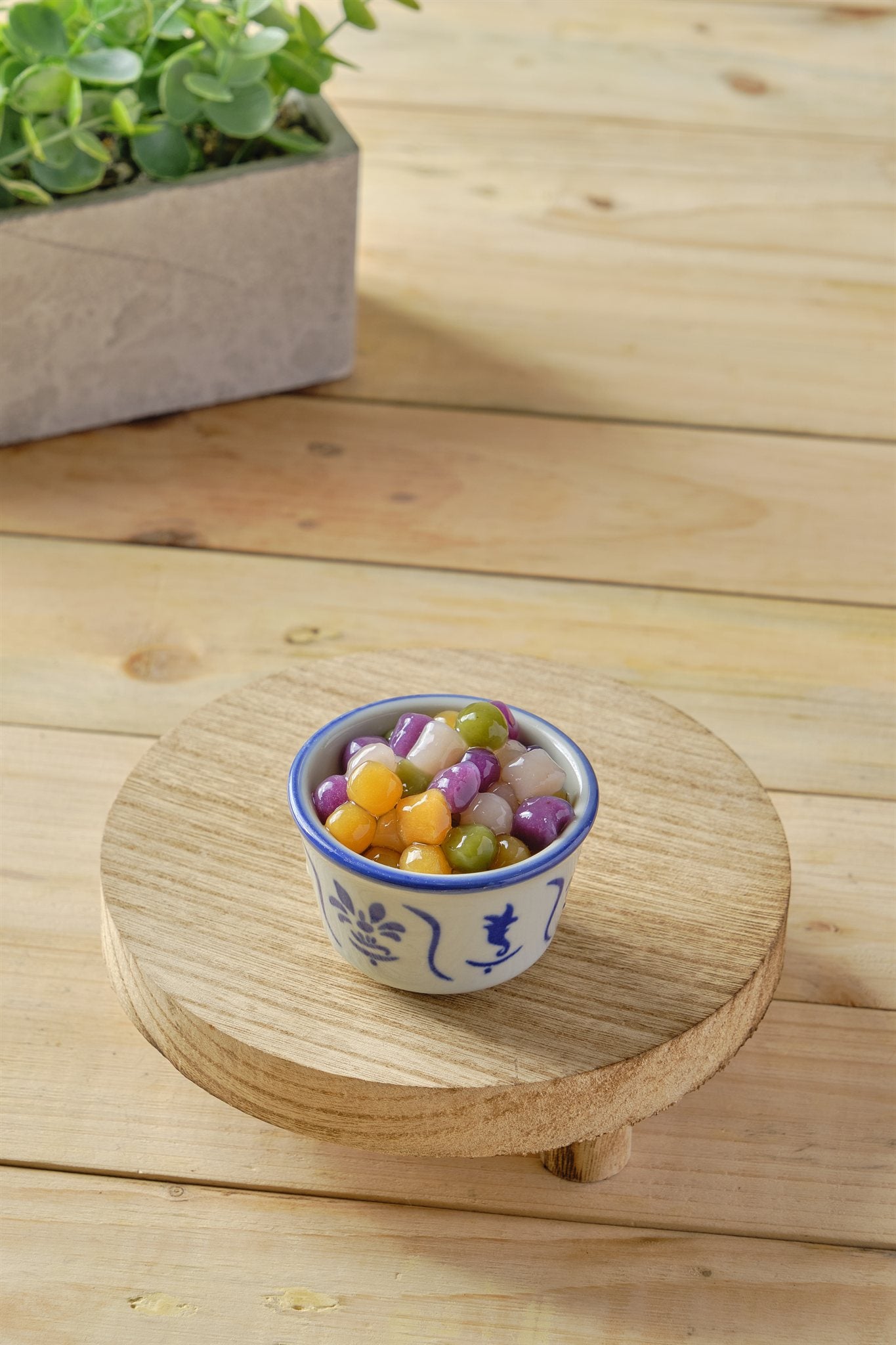 taro balls (4pcs) — dáo desserts